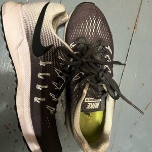Women Nike shoes size 8.